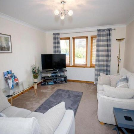 Modern 2 Bedroom Semi Detached House With Own Private Driveway Inverness Luaran gambar