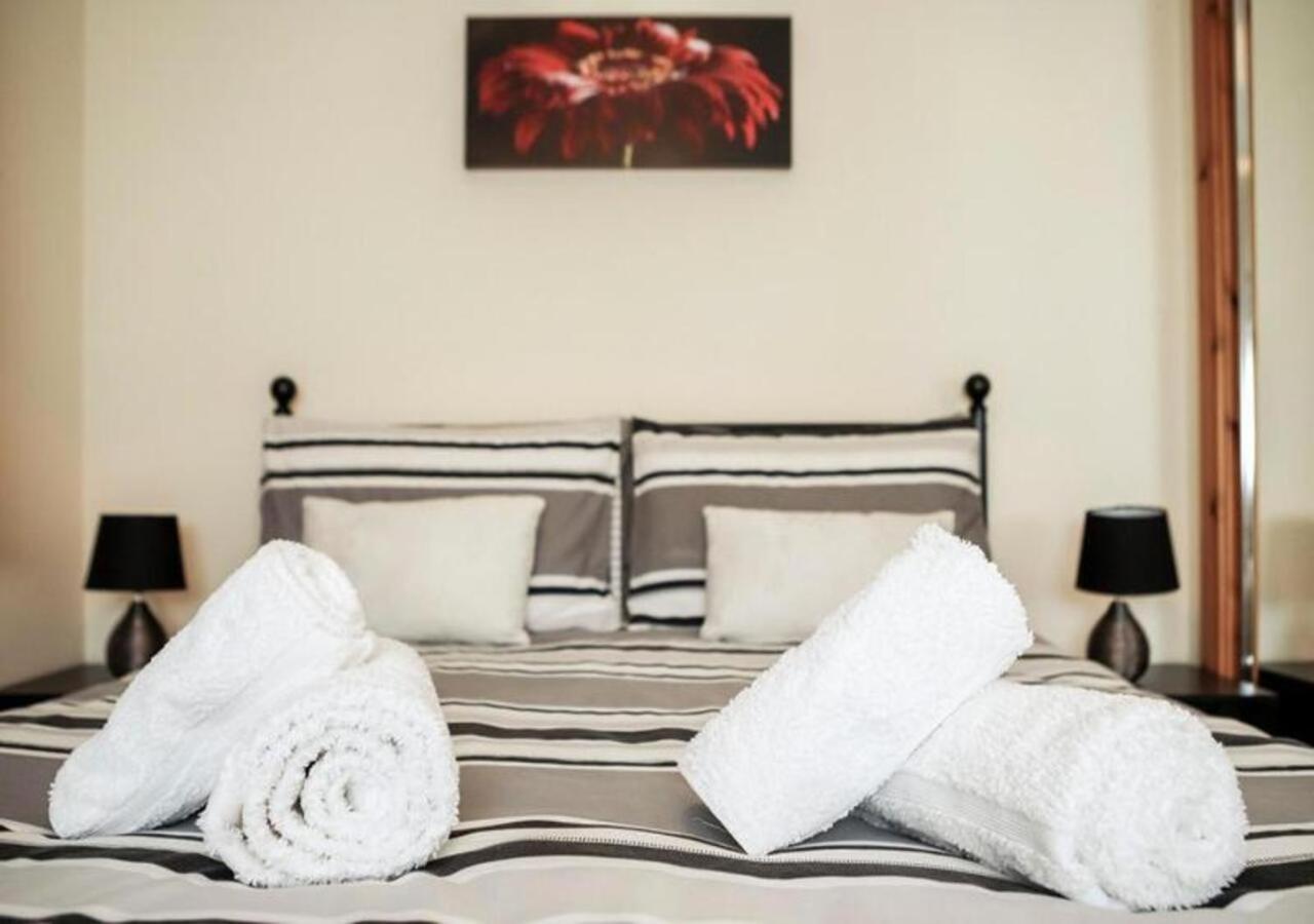 Modern 2 Bedroom Semi Detached House With Own Private Driveway Inverness Luaran gambar