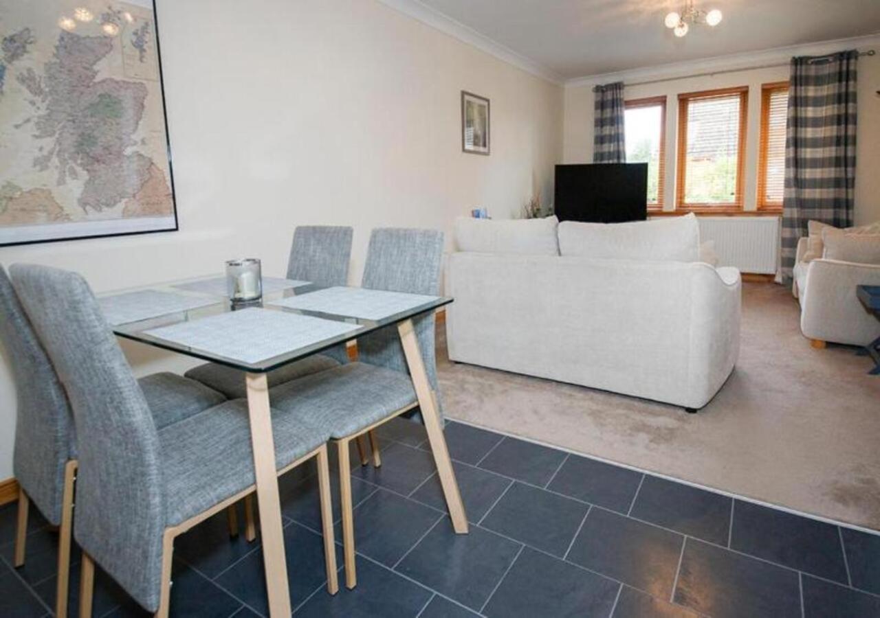 Modern 2 Bedroom Semi Detached House With Own Private Driveway Inverness Luaran gambar
